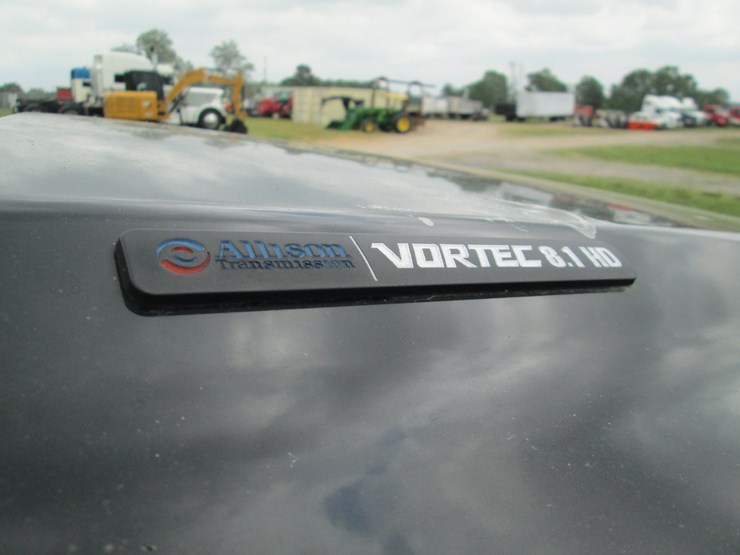 2006-chevrolet-2500-image-18