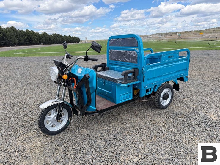 2025-ir-iret13-electric-tricycle-image-1