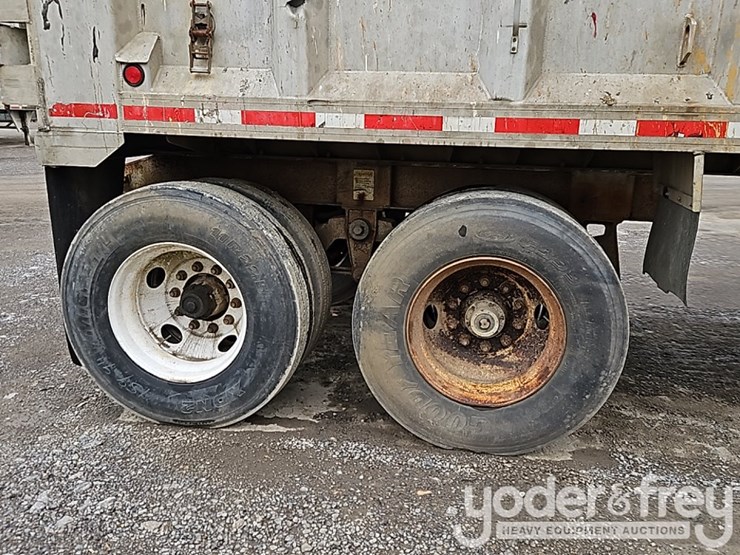 2003-east-walking-floor-trailer-image-6