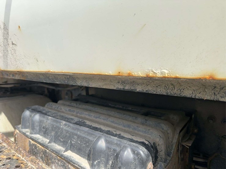 2011-international-4400-sba-image-13