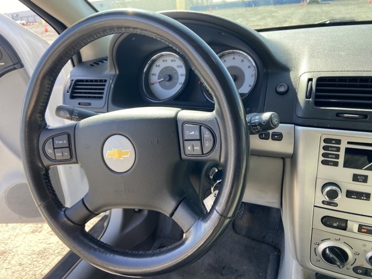 2006-chevrolet-cobalt-sedan-image-17