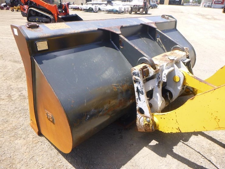 2018-komatsu-wa270-8-image-12