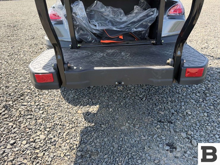 2025-sdlanch-sdlgc80-golf-cart-image-19