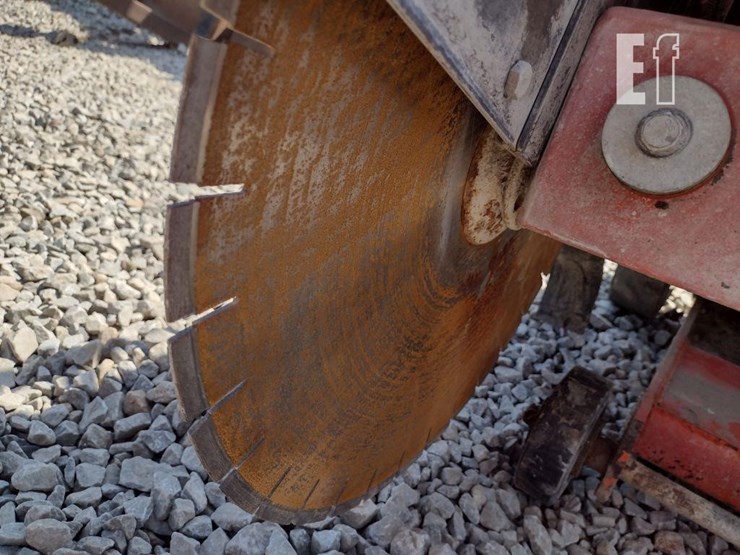 husqvarna-fs524-image-7