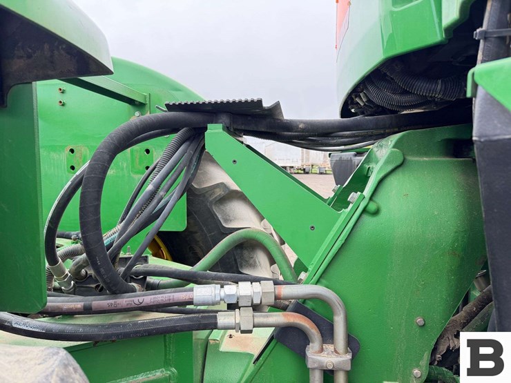 2012-john-deere-9510r-image-48