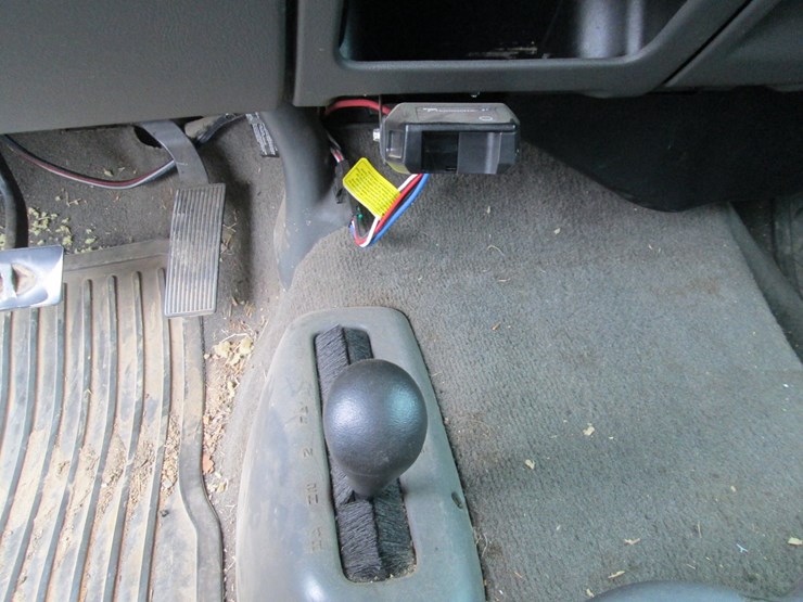 2006-chevrolet-2500-image-38