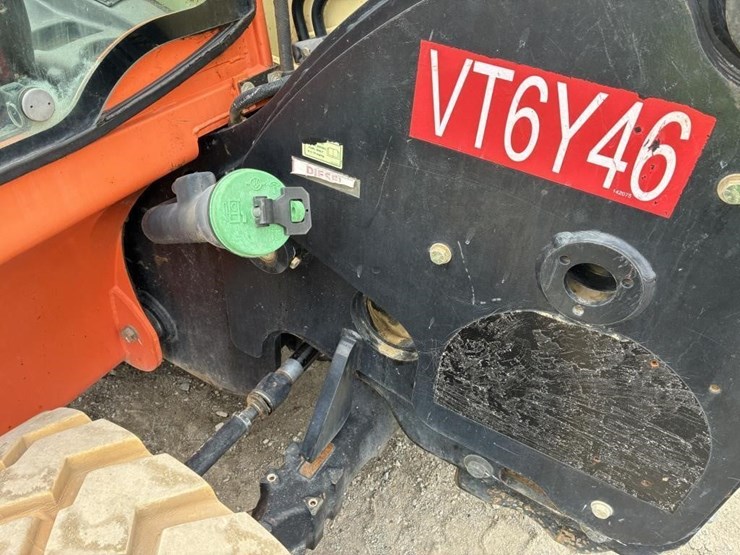 2015-jlg-g5-18a-image-13