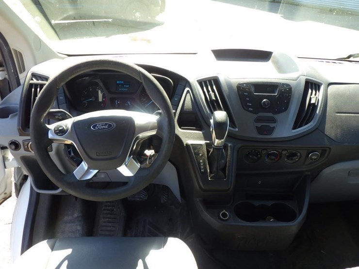 2017-ford-transit-image-9