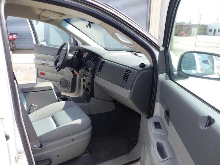 2008-dodge-durango-image-6