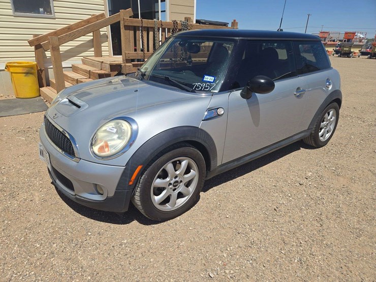 2008-mini-cooper-s-hatchback-2d-image-1