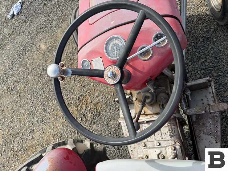 1958-massey-ferguson-to35-image-36