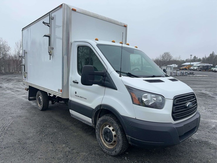 2018-ford-transit-image-3
