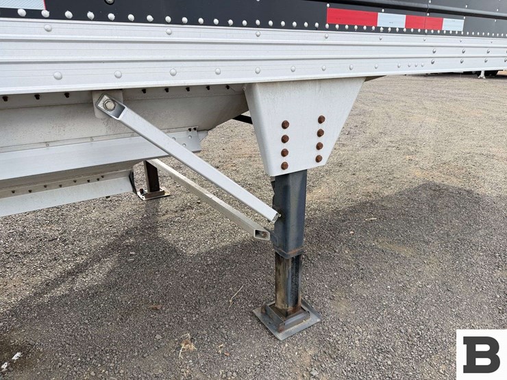 2017-timpte-hopper-bottom-image-49