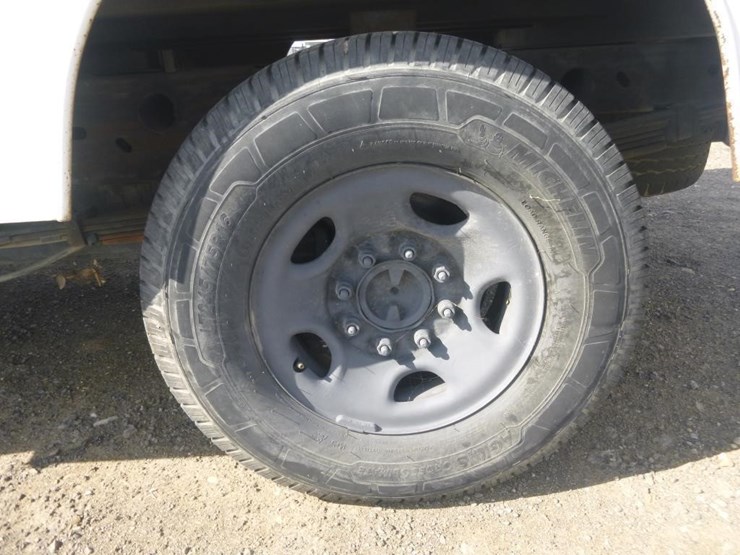 2003-chevrolet-2500-image-22