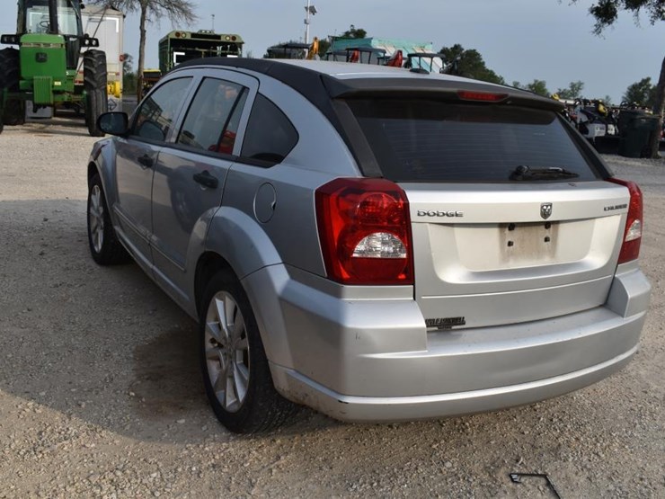 2011-dodge-caliber-image-4