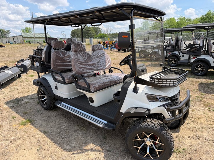 #582-•-#581-•-golf-cart-image-6