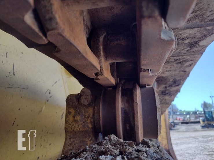 2016-komatsu-d37ex-23-image-30