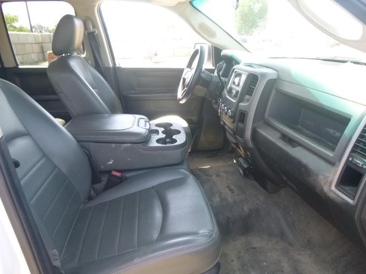 2014-dodge-ram-1500-image-17