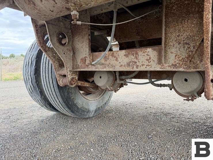 1983-fruehauf-open-top-image-14