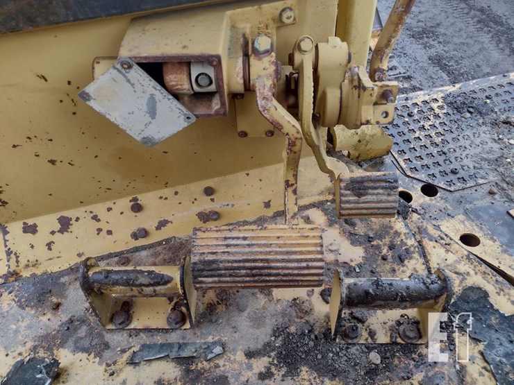 caterpillar-d6h-xl-image-7