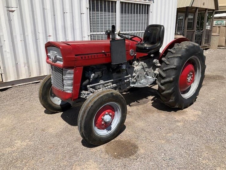 massey-ferguson-135-image-2