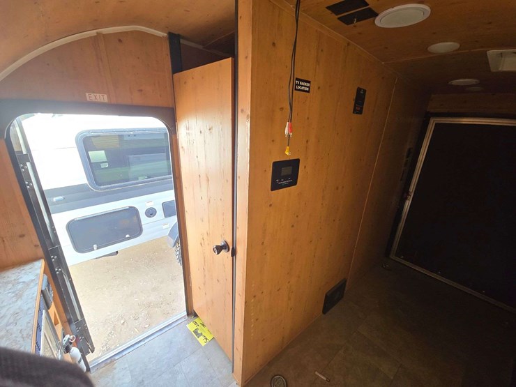 2022-sunray-travel-trailer-image-21