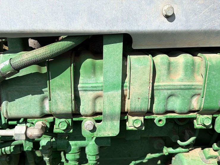 2021-john-deere-7r-210-image-64