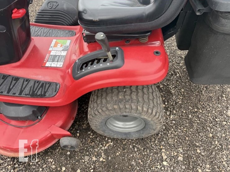 2009-craftsman-yts3000-image-8