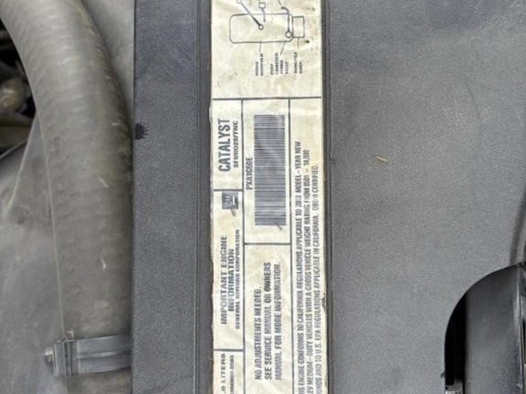 2003-chevrolet-silverado-2500-image-9