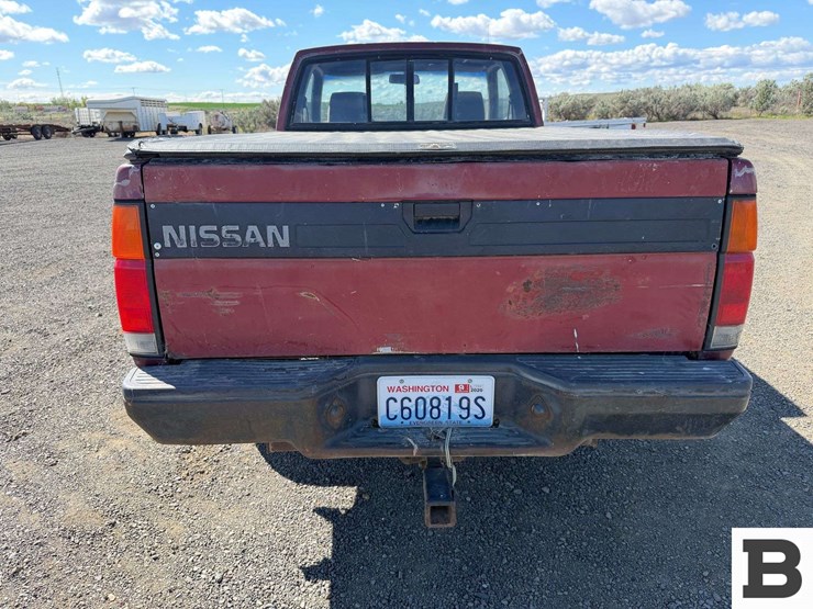 1987-nissan-pickup-image-15