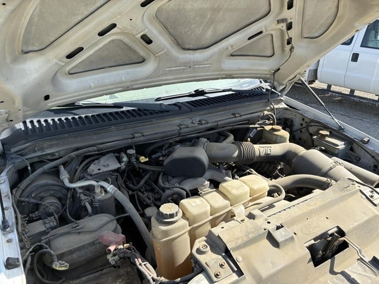 2012-gmc-sierra-2500-image-8