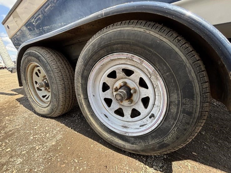 2001-unknown-trailer-image-49