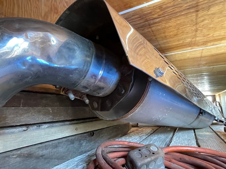 #10416-•-pair-of-mufflers-with-stainless-steel-guards-image-4