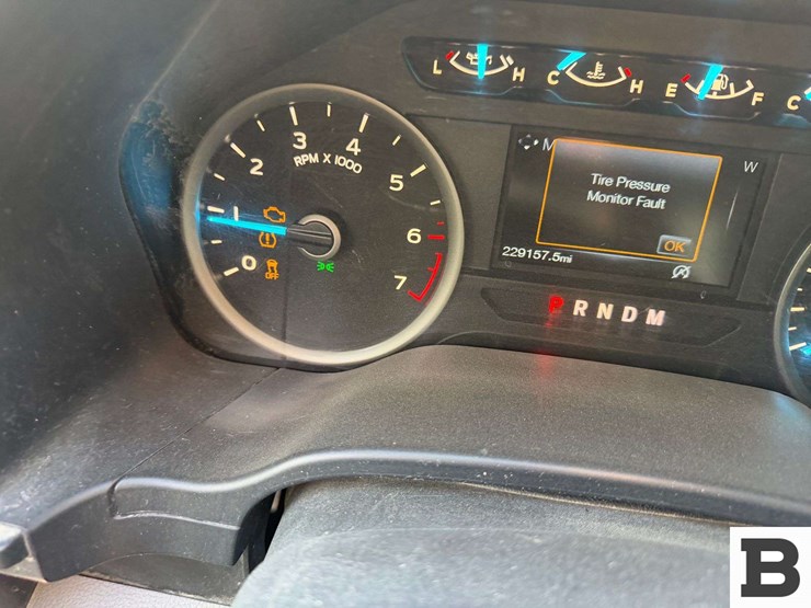 2018-ford-f150-image-32