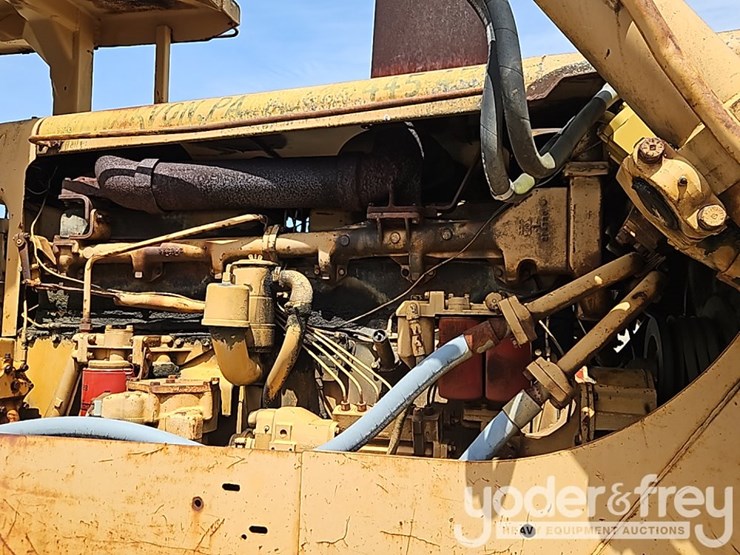 caterpillar-d8h-image-15