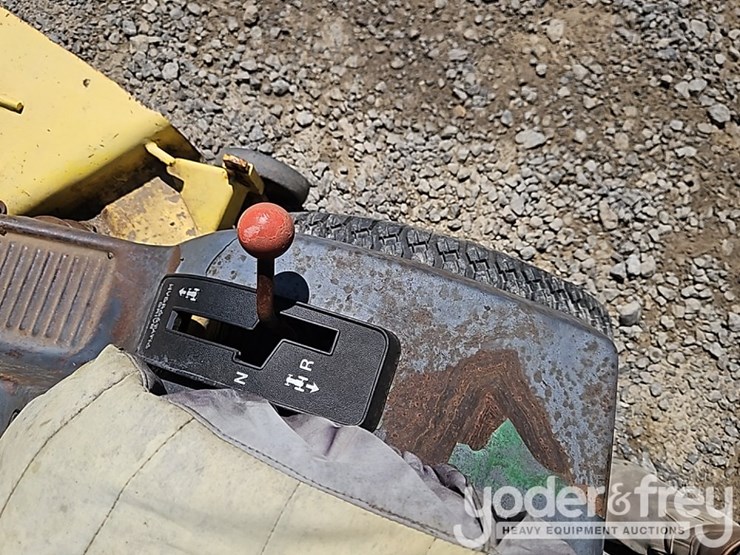 john-deere-185-image-15