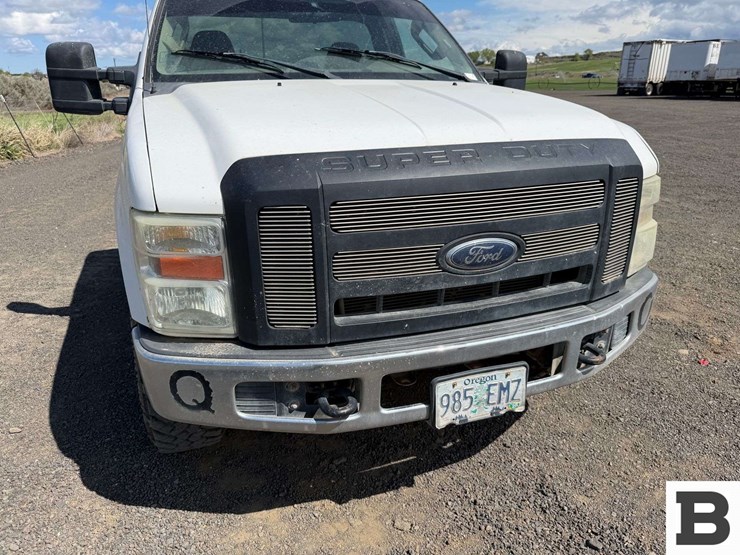 2010-ford-f250-image-8