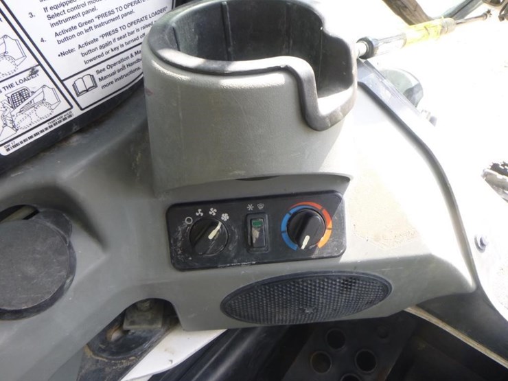 2019-bobcat-t770-image-24