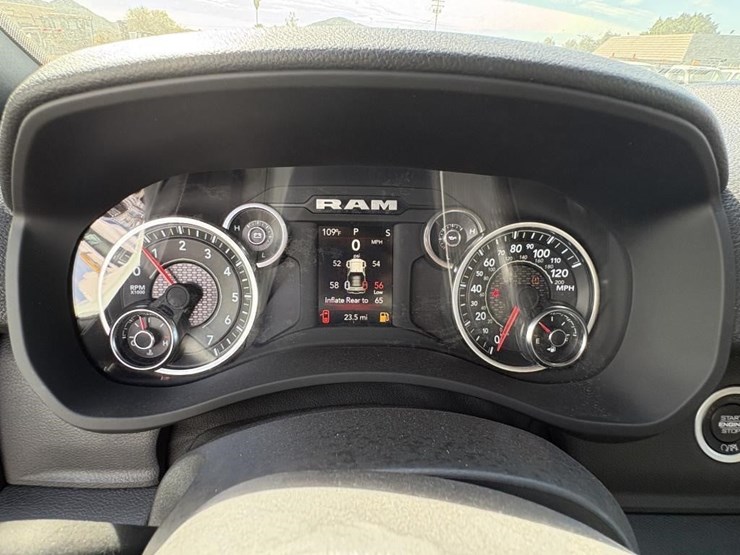 2024-dodge-2500-image-24