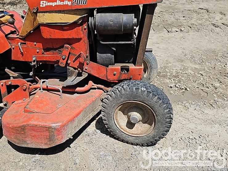 simplicity-2010-image-8