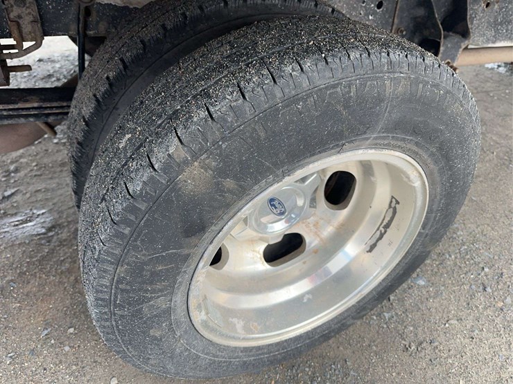 2019-ford-transit-image-11