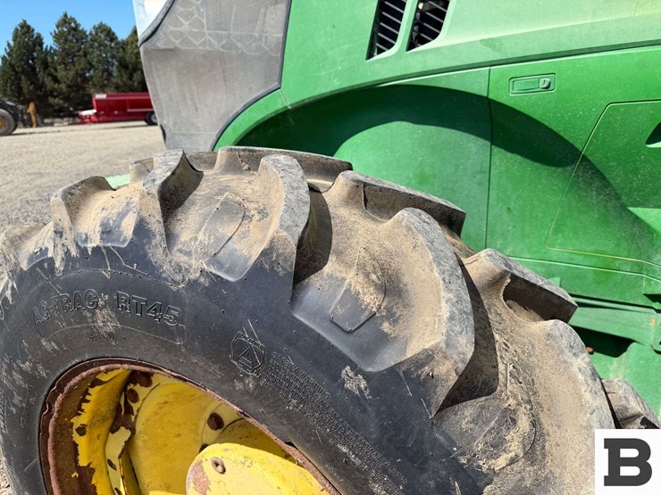 2013-john-deere-7200r-image-13