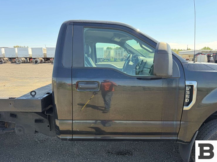 2017-ford-f350-image-25