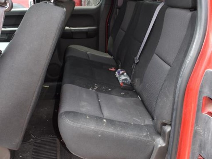 2011-chevrolet-1500-image-8