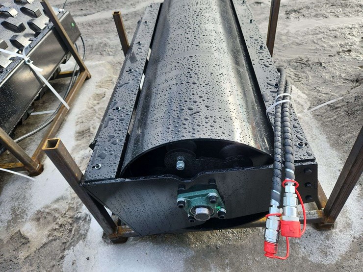future-ft-cw70-skid-steer-vibratory-roller-image-2