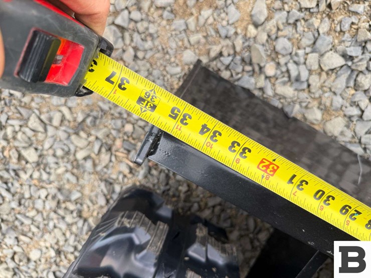 2026-cfg-industry-mh12rx-image-16