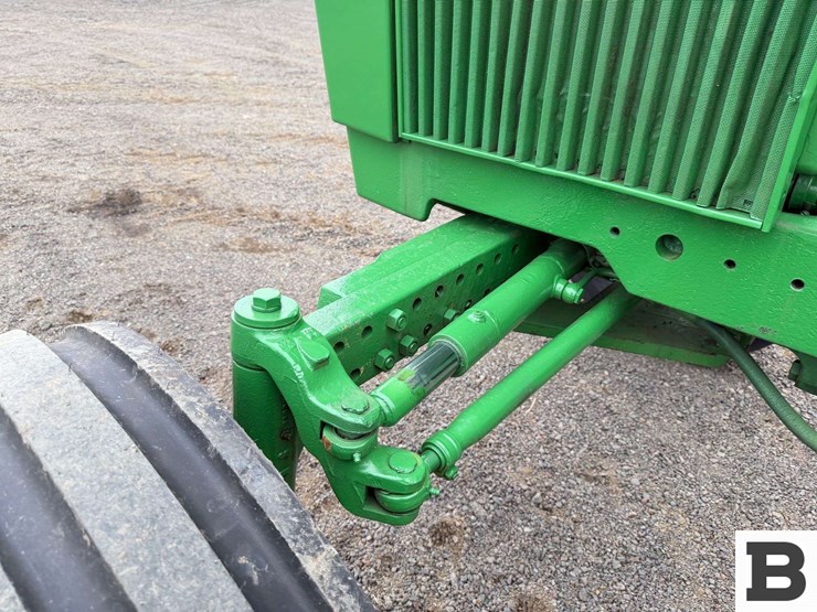 1980-john-deere-2940-image-3