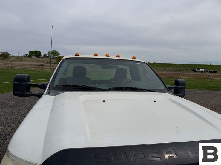 2011-ford-f350-image-9