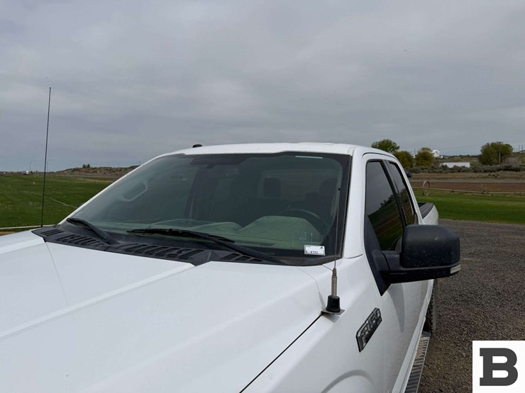 2017-ford-f150-image-9