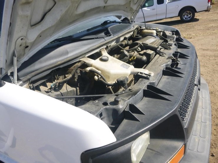 2016-chevrolet-2500-image-28